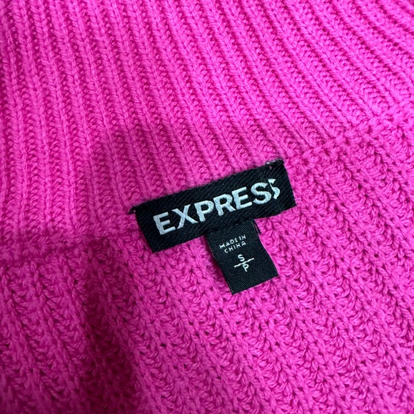 Hot pink “Barbie” Express cardigan - size small - EUC - Picture 2 of 5
